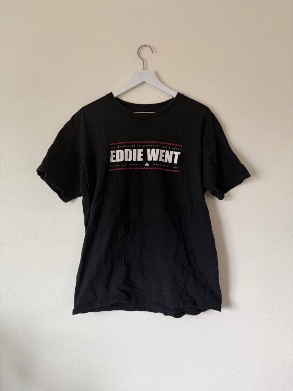 Quicksilver Eddie Went Graphic Tee Size Large
